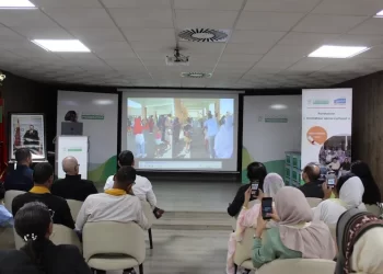 تسليم معدات وشهادات تكوين للمستفيدين من برامج ريادة الأعمال لمؤسسة فوسبوكراع