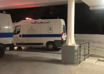 العثور على شاب منحور بباب مستشفى طنجة
