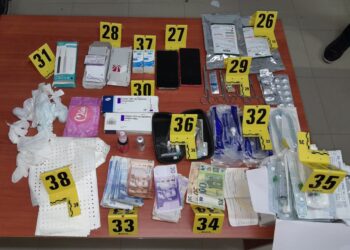 توقيف ثلاثة أشخاص ضمنهم ممرض بشبهة الاجهاض غير القانوني وحيازة أدوية بدون ترخيص