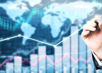 صندوق النقد الدولي يرفع توقعات النمو العالمي