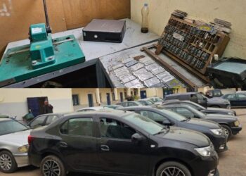 مداهمة أمنية تكشف عن شبكة إجرامية متورطة في تزوير الوثائق والسيارات المسروقة