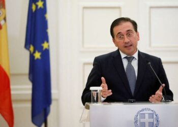 وزير خارجية إسبانية يسخر من المعارضة الإسبانية بسبب المغرب وسبتة ومليلية