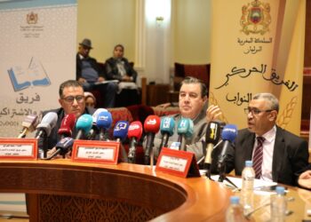 فرق المعارضة تتجنب الحديث عن ملتمس الرقابة