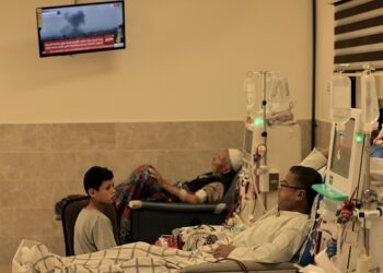 ديمتري دلياني: الاحتلال يحرم 350 ألف مصاب بأمراض مزمنة في غزة من العلاج