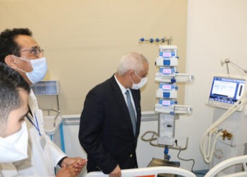 خالد آيت طالب يعترف بافتقار مستشفيات الصحة العقلية للمعايير “الحقيقية”