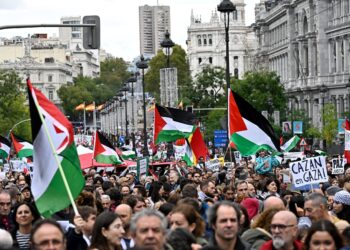 الآلاف يتظاهرون في مدريد دعما للفلسطينيين ورفضا للحرب في غزة
