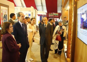 الداكي يفتتح رواق رئاسة النيابة العامة بمعرض الكتاب