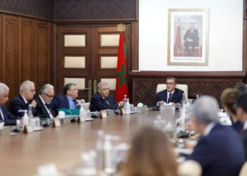 اللجوء إلى زيادات في الميزانية: خيار سنوي للحكومة