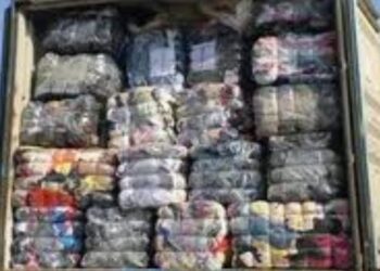 أكادير : الدرك يحجز كمية من ”الملابس المهربة“آتية من الفنيدق