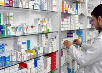جدل انقطاع الأدوية يصل البرلمان وآيت طالب يوضح الأسباب