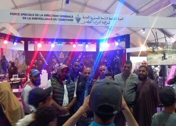 بالصور…معتقلون إسلاميون سابقون يزورون الأبواب المفتوحة للأمن