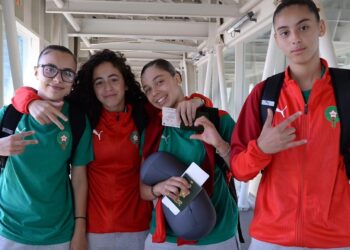 وصول المنتخب الوطني النسوي لأقل من 17 سنة إلى الجزائر لمواجهة المنتخب الجزائري