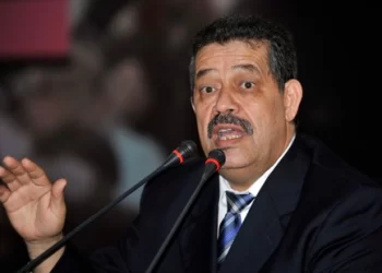 إقالة شباط وزوجته من جماعة فاس