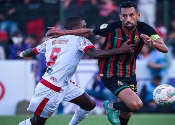 تعادل الجيش الملكي مع المغرب التطواني (2-2) في مباراة مثيرة ضمن الجولة الـ29 
