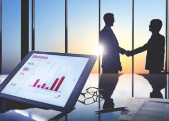 الشراكة المتينة والإستراتيجية بين القطاعين العام والخاص ضرورة لرفع التحديات التربوية