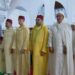 أمير المؤمنين يؤدي صلاة عيد الأضحى المبارك بمسجد الحسن الثاني بتطوان ويتقبل التهاني بهذه المناسبة السعيدة