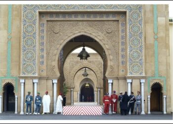 وزارة القصور الملكية تنبه إلى استعمال صور غير حقيقية للمرحومة للا لطيفة