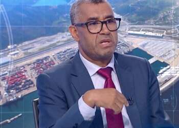 بووانو يدعو الحكومة إلى مراجعة ثقتها عبر انتخابات سابقة لآوانها