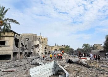 عاجل… إطلاق “عشرين مقذوفا” من غزة على إسرائيل
