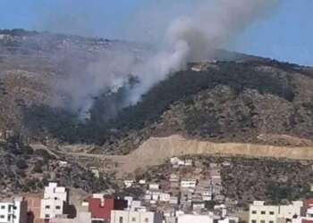 اندلاع حريق بغابة جبل درسة بتطوان