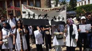 مسيرة وطنية لطلبة الطب بالرباط تثير تساؤلات حول استجابة المسؤولين لمطالبهم