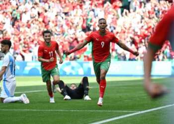 بعد إستئناف المباراة بدون جمهور.. المنتخب المغربي ينتصر على الارجنتين بهدفين مقابل هدف..