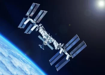  روسكوسموس توافق على الجدول الزمني لإنشاء المحطة المدارية الروسية بحلول عام 2033