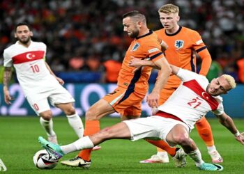 هولندا تهزم تركيا وتبلغ نصف نهائي يورو 2024 بعد مباراة مثيرة