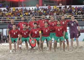 المنتخب المغربي لكرة القدم الشاطئية يتوج بكأس الدار البيضاء الدولية بعد الفوز على فرنسا