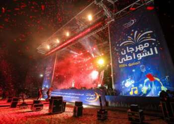 الفنانون أمينوكس وريم فكري والعبدية يحلقون بجمهور مهرجان الشواطئ بالمضيق في سماء الأغنية الشبابية والشعبية