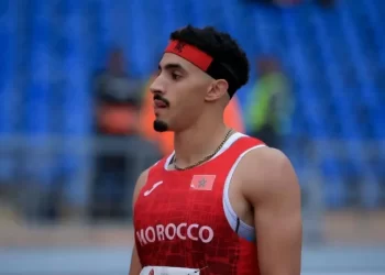 العداء المغربي أيمن الحداوي يحرز أول ميدالية برونزية للمغرب في الألعاب البارالمبية بباريس