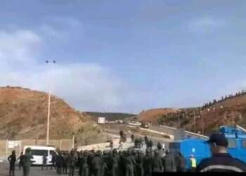 الصفحات الفيسبوكية الجزائرية تحرّض على الهجرة الجماعية نحو سبتة