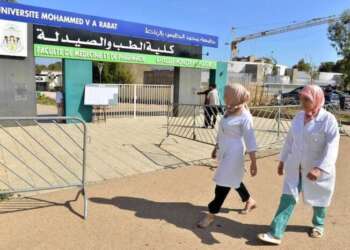 بعد احتجاجات استمرت 9 أشهر.. اتفاق ينهي أزمة طلبة الصيدلة