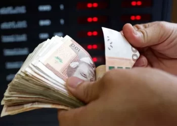 المغرب يسجل تراجعاً في عجز الميزانية إلى 32,8 مليار درهم