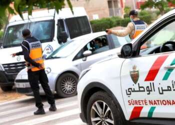 شاحنة تصدم سيارات بنفق جيش الأوداية في الرباط وتسبب فوضى مرورية
