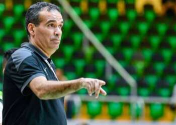 هشام الدكيك.. أداء مشرف للمنتخب المغربي في كأس العالم لكرة القدم داخل القاعة