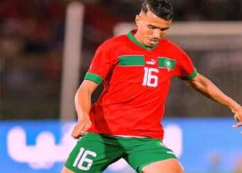 الركراكي يشيد بصمود حركاس ويدعو الجماهير لدعم لاعبي المنتخب