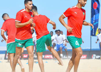 المنتخب المغربي يفتتح كان الكرة الشاطئية بفوز صعب على تنزانيا