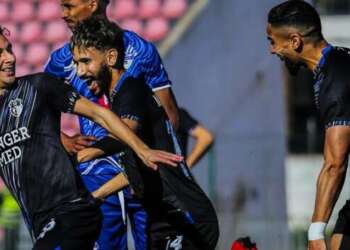 إتحاد طنجة يطيح بأسفي ويتصدر البطولة الاحترافية..