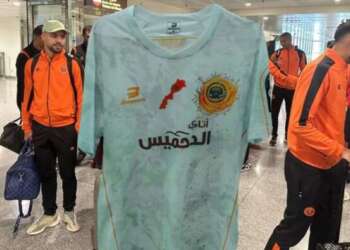 لجنة التأديب التابعة للكاف تعاقب اتحاد الجزائر ماليا في أزمة مباراة “قميص بركان”