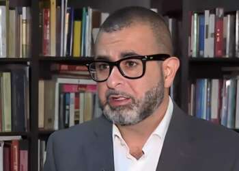 ديمتري دلياني: الإعلام الغربي متواطئ مع الاحتلال في تزييف الحقائق والتغطية على جرائم الإبادة