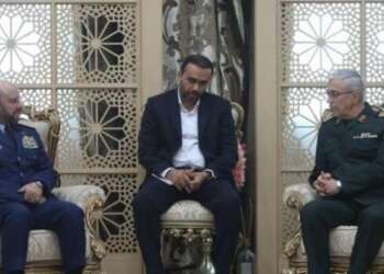 في خطوة نادرة..رئيس هيئة الأركان السعودي يزور إيران
