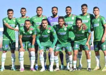 الرجاء يكشف عن تشكيلته الأساسية لمواجهة الوداد في ديربي الجولة الـ11