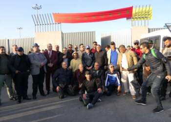 منع الصحفيين من الملاعب.. أزمة تهدد حرية الإعلام الرياضي في المغرب