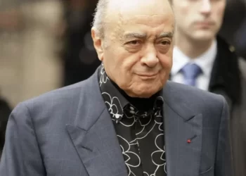 ثلاث نساء يتهمن شقيق محمد الفايد باغتصابهن