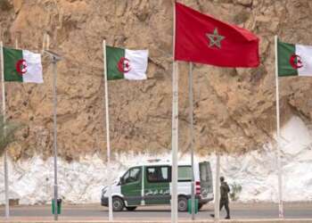الجزائر تفرج عن دفعتين من المغاربة المحتجزين