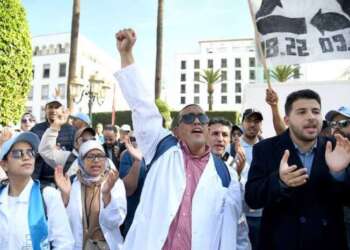 تصعيد جديد لأطباء القطاع العام.. إضرابات واحتجاجات واسعة