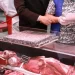 الحكومة تراهن على استيراد 20 ألف طن من اللحوم