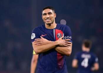أشرف حكيمي محط أنظار أندية أوروبية كبيرة رغم مفاوضات التجديد مع باريس سان جيرمان