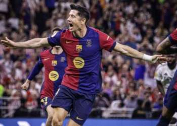برشلونة يتوج بلقب السوبر الإسباني بفوز كبير على ريال مدريد